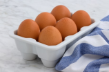 每天吃一个鸡蛋到底对身体好不好？揭秘鸡蛋的神奇功效